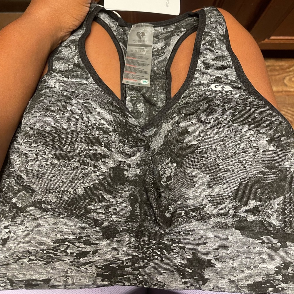 Womens best camo sports bra